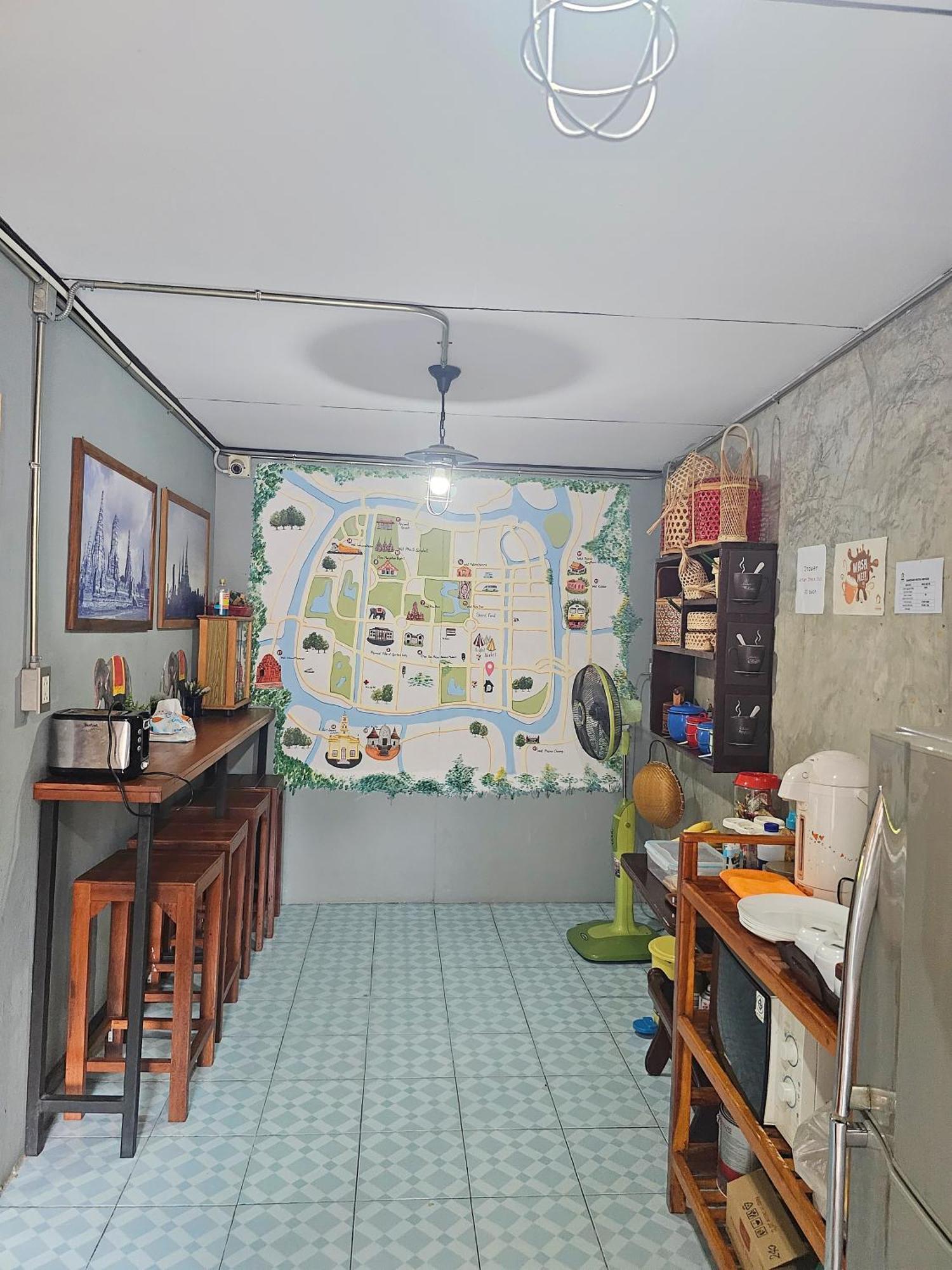 Banchan Hostel Аюттхая Экстерьер фото