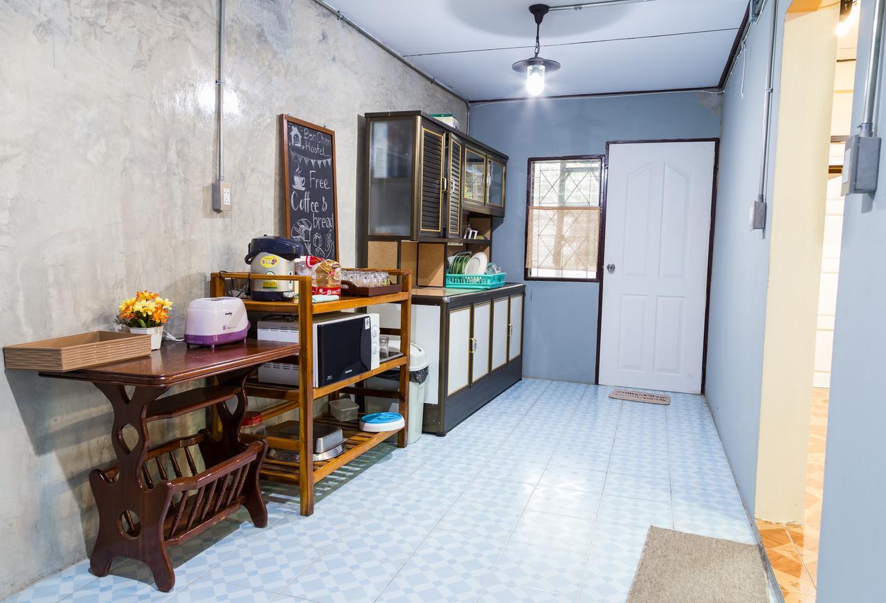 Banchan Hostel Аюттхая Экстерьер фото